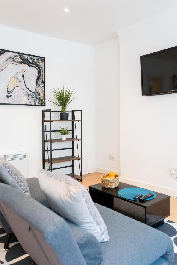 لندن Livestay-Fabulous One Bed Apartments On Covent Garden المظهر الخارجي الصورة