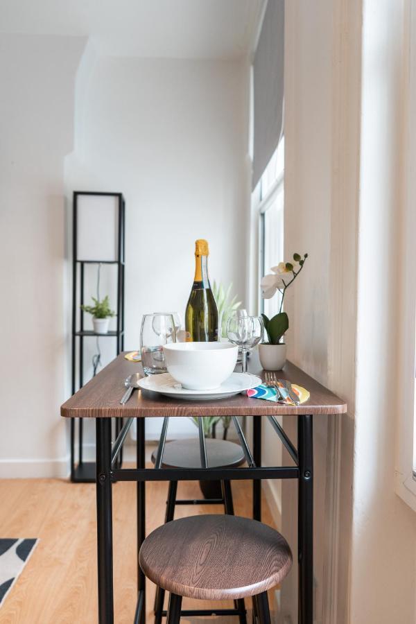 لندن Livestay-Fabulous One Bed Apartments On Covent Garden المظهر الخارجي الصورة